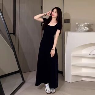 2026新款 小个子高级感赫本风气质收腰长裙 黑色连衣裙子女夏季 法式