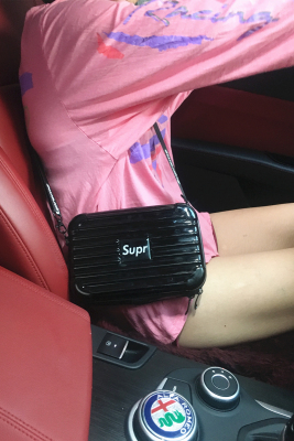 sup新款时尚男硬壳单肩斜挎包女简约化妆包纯色迷你行李箱挎包