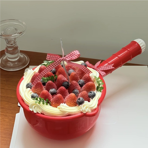 2025网红圣诞节搞怪红色水舀蛋糕杯搪瓷盆红色水瓢草莓碗蛋糕装饰