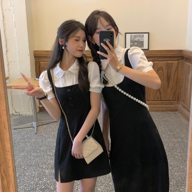 Real price ~ girlish split suit with back skirt + white Lapel linen shirt with bubble sleeve