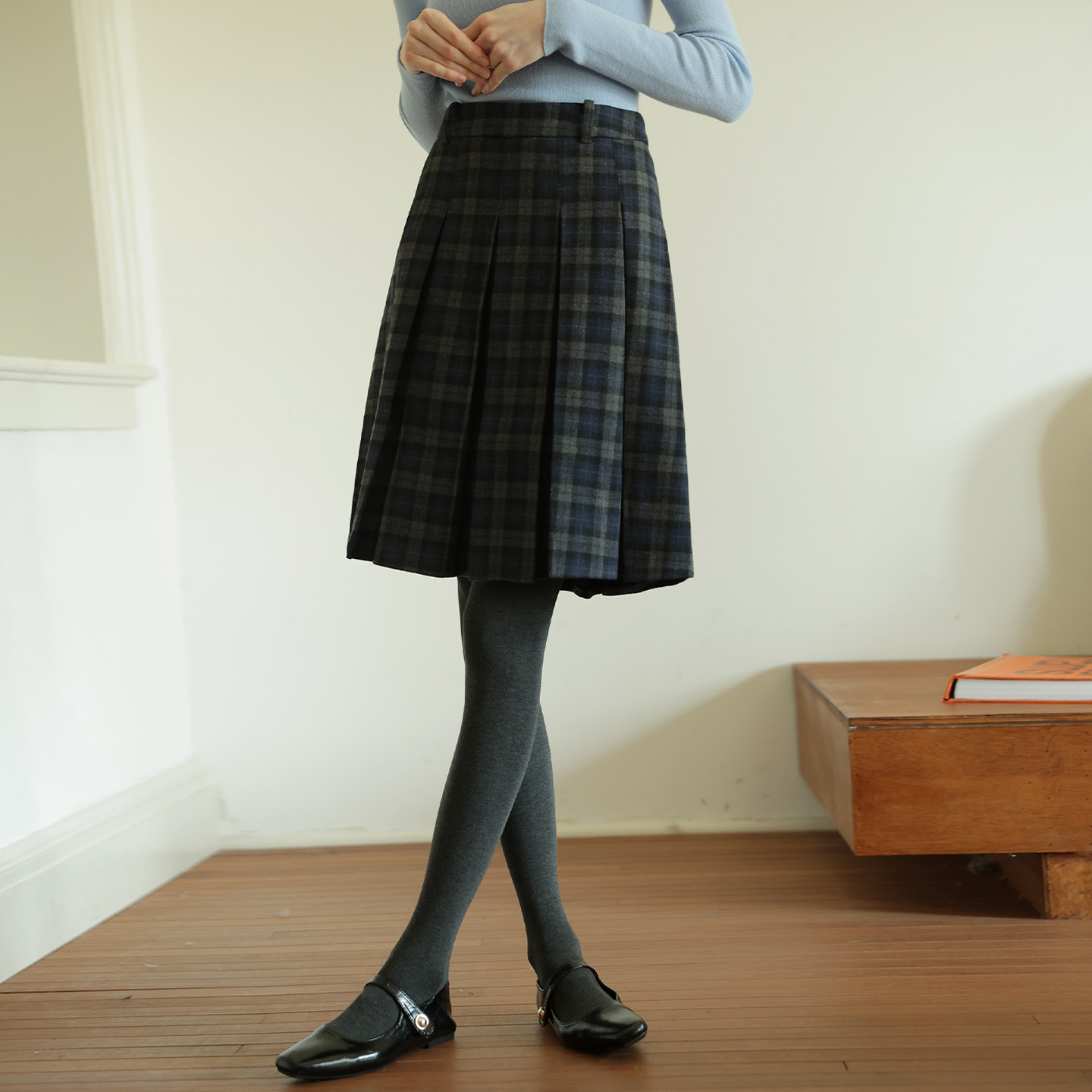 复古学院风百搭高腰毛呢格纹百褶裙女冬新款气质显瘦a字半裙中裙