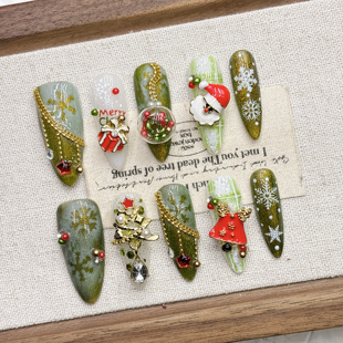 绿色圣诞节款 纯手工穿戴甲链条猫眼假指甲美甲高端精品2025新年款