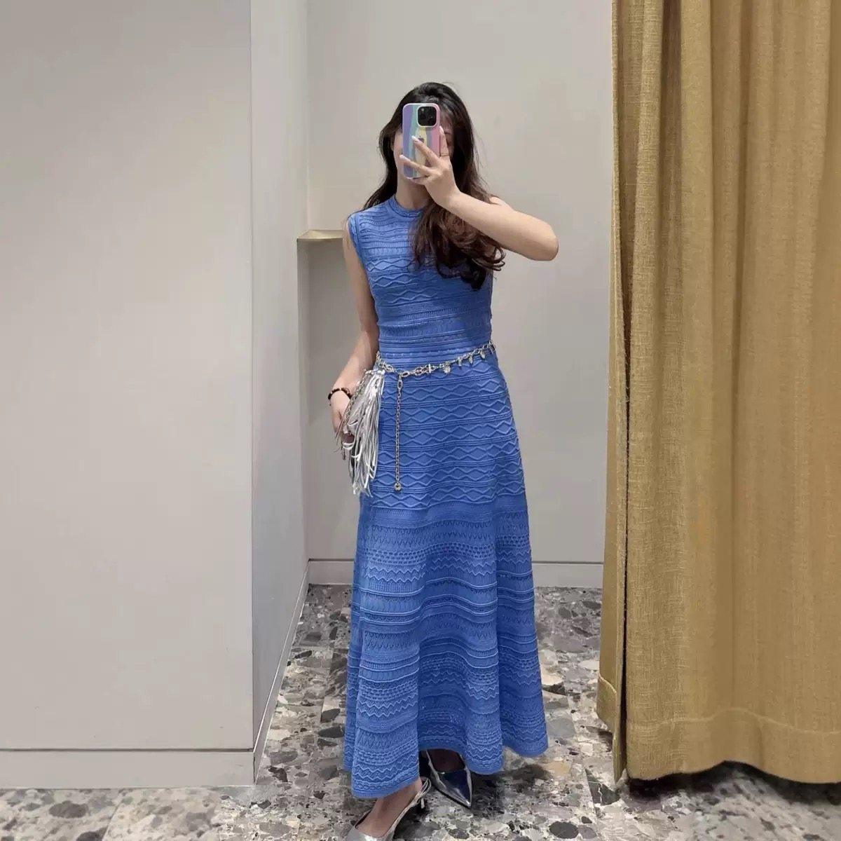 法单M家 26春夏菱形提花波浪纹镂空无袖圆领连衣裙MFPRO04568,女装/女士精品,连衣裙,淘宝优惠券,粉丝福利购,淘宝优惠卷