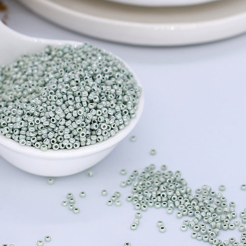 LUNEVILLE | 日本进口米珠 珠光抹茶绿 10g/份