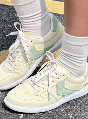 女运动休闲防滑耐磨 低帮板鞋K0EX5CC66CJ-027