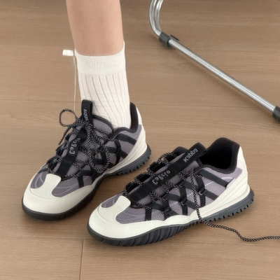 女款薄底鞋舒适脚感低帮跑步鞋 K0F65MM22-4318