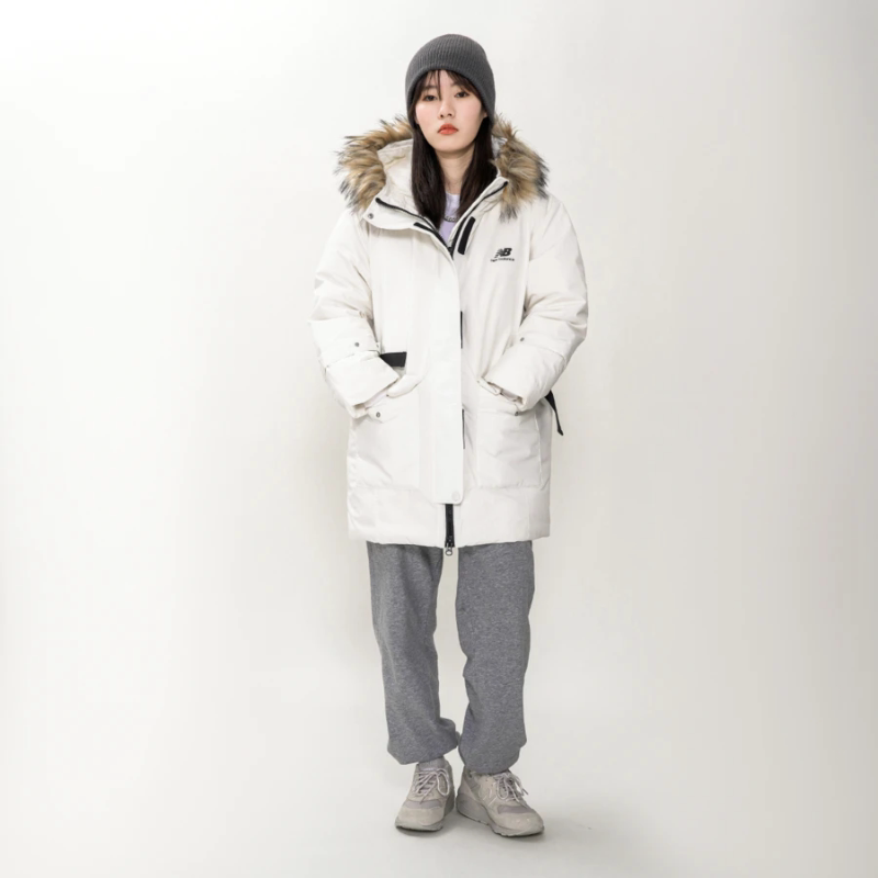 New Balance秋冬女子IU同款毛领中长款羽绒服AWJ14352-NMC