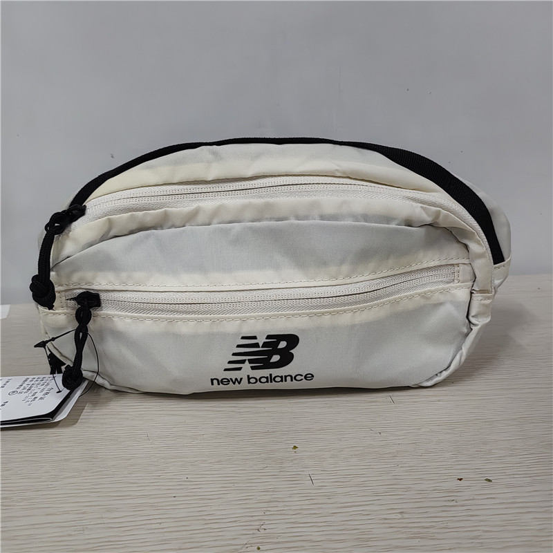 New Balance 男女休闲时尚单肩斜挎腰包LAB13609-IV