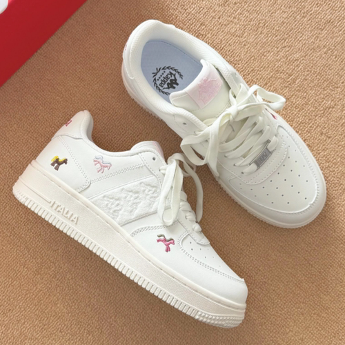 女款舒适百搭轻便透气低帮板鞋 K0G25CC06CJ-012M