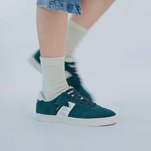 男女同款舒适时尚精致潮流低帮板鞋 K0FX5CC80CJ-3066