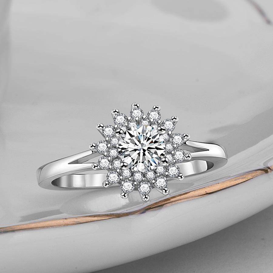 JZ505 新款双圈镶石太阳花50分仿真钻石女式戒指手饰品结婚仿钻戒