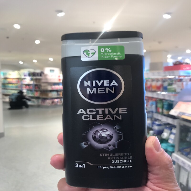 德国直邮 Nivea Men男士活性炭沐浴露 3in1 洁面 洗发水 深层清洁