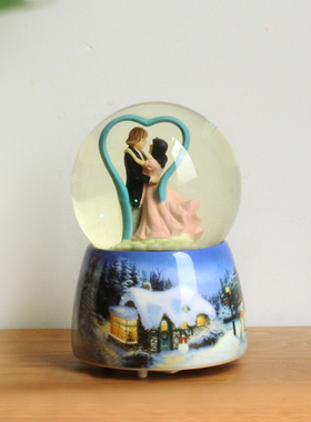 外贸出口圣诞雪屋水晶球音乐盒旋转八音盒情侣摆件圣诞礼物