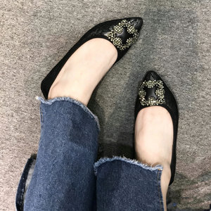 软底大码蕾丝平底单鞋