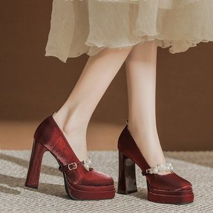 酒红色双层防水台高跟鞋婚鞋厚底小个子主婚纱女粗跟订婚神器12cm