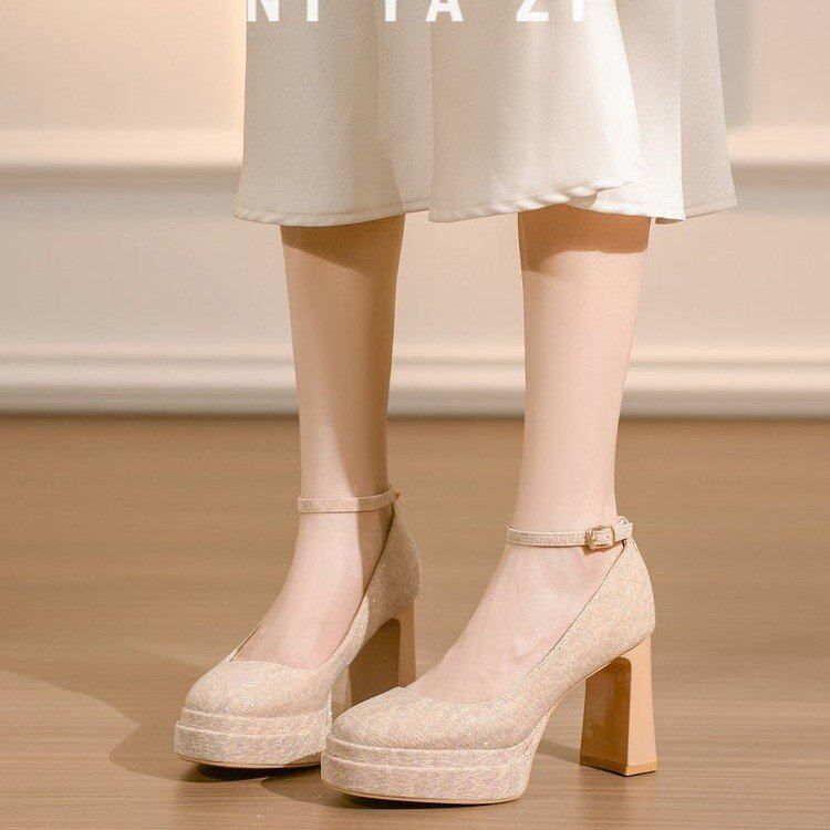 防水台高跟鞋女粗跟2025新款法式婚鞋一字扣成人礼服演出芭比单鞋