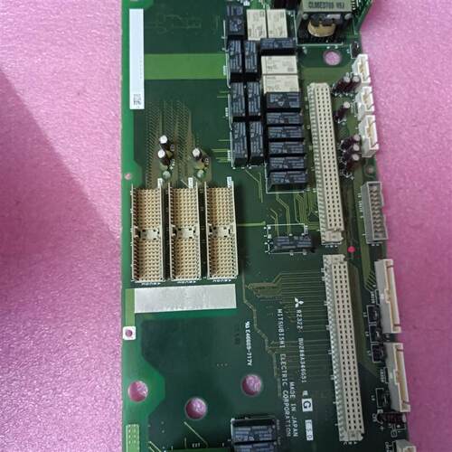 三菱机器人RZ322 BU288A346G51原装拆机的-议价