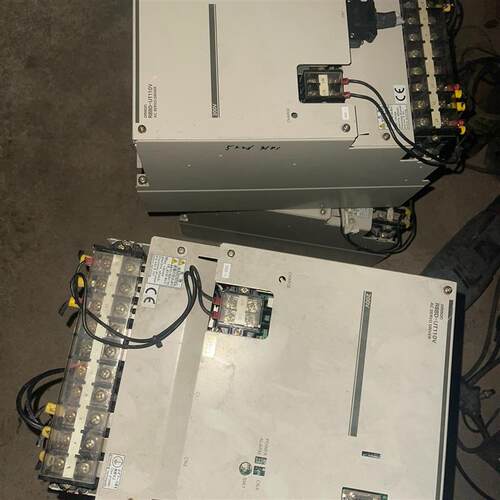 欧姆龙伺服驱动器R88D-UT110V，拆机货 一共5台 单-议价