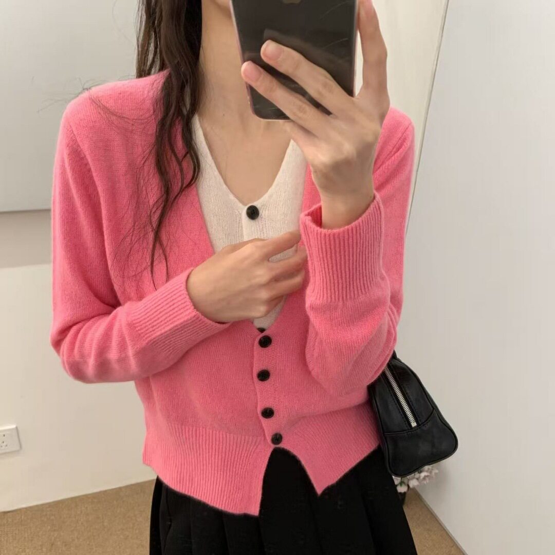 CC高品丝羊绒2025秋冬新款假两件拼色软糯针织开衫女洋气减龄毛衣