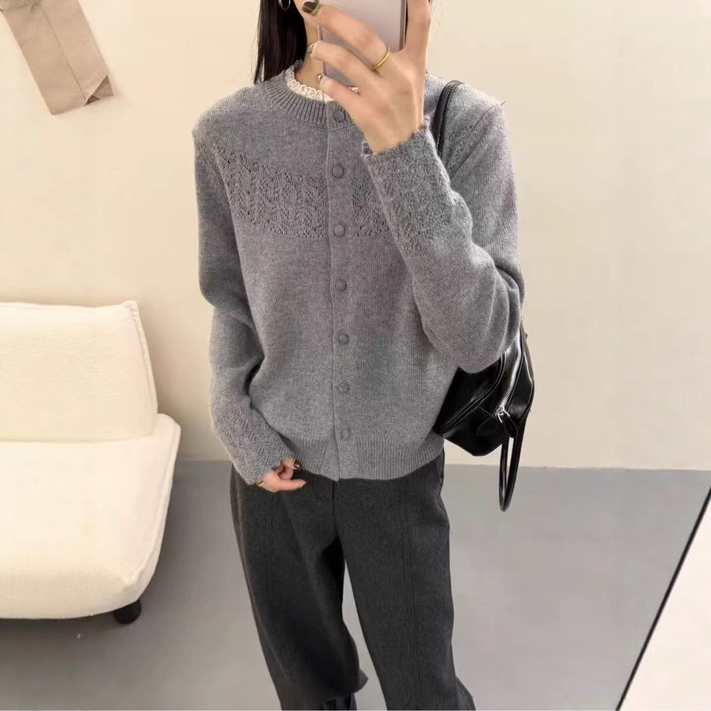 2025秋冬新款羊毛半高领针织衫女宽松显瘦百搭长袖毛衣打底上衣YZ