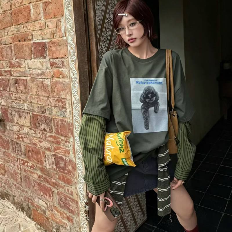 秋款韩版泰迪狗狗印花长袖T恤女宽松条纹拼接慵懒叠穿上衣FISHYU