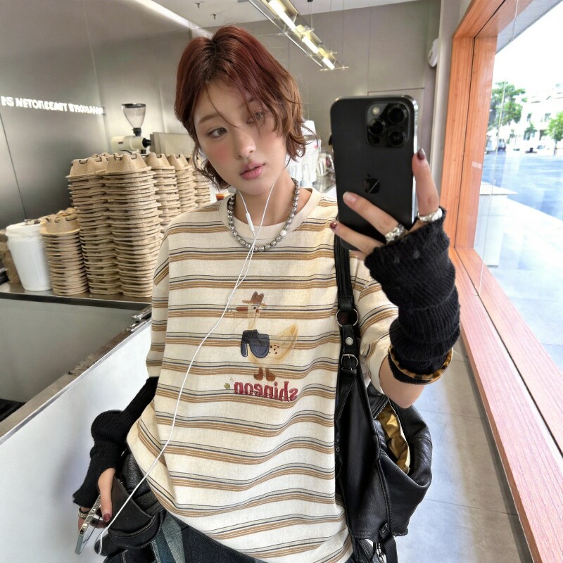 十三行背包鸭子创意字母条纹短袖T恤女2026新款夏休闲短袖上衣HW