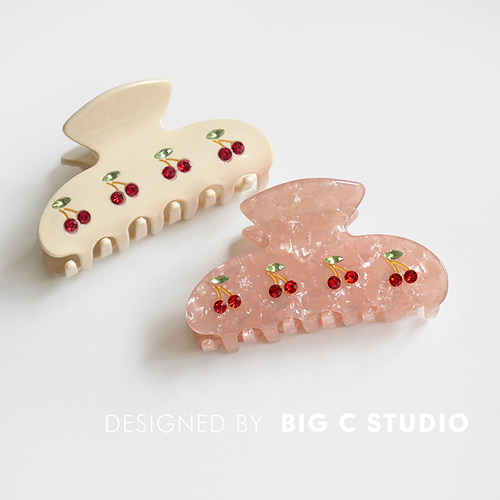 甜妹少女樱桃醋酸抓夹半扎发