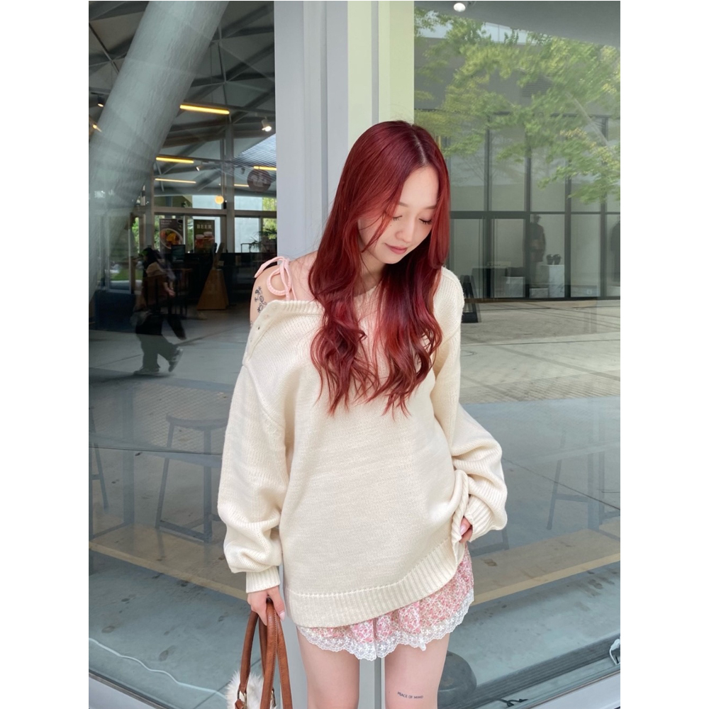 日单TIN@纯原2025秋冬翻单休闲经典休闲宽松百搭肩部纽扣针织毛衣