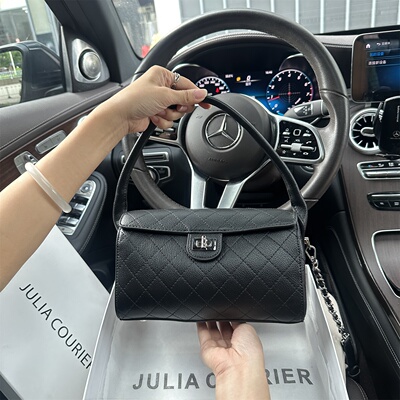 JULIACOURIER菱格波士顿包折扣