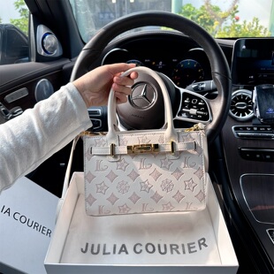 大容量单肩斜挎手提包 压纹小方包2026新款 JULIA COURIER许妍同款