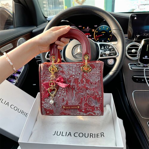 JULIA COURIER绣花戴妃包折扣