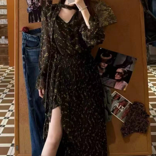 复古茶歇文艺印花抽褶长袖 931613 1027 连衣裙