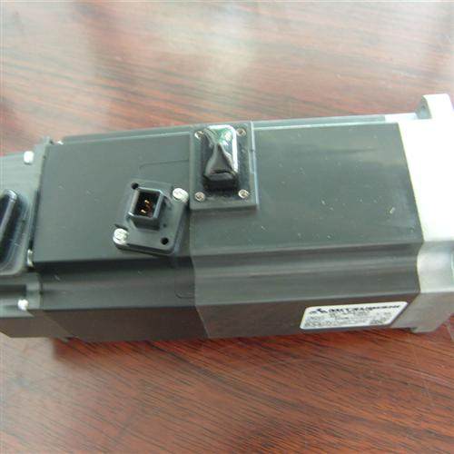 低价销售电机HC-MFS73-S24