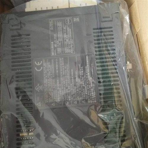 全新伺服MR-J3-350A200A100A70A60A40A20A10A驱动器质保一年