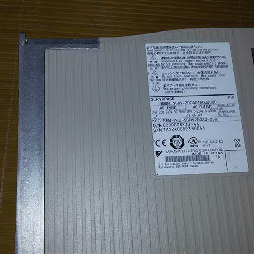 议价伺服驱动器SGDV-1R9DE1AY105AA全新原装 质量保障 现货供
