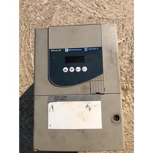 施耐德变频器型号ATV28HU72N4变频器 4KW/380议价