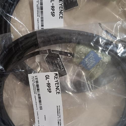 日本基恩士连接线缆GL-RP5P全新原装正品 数量8条