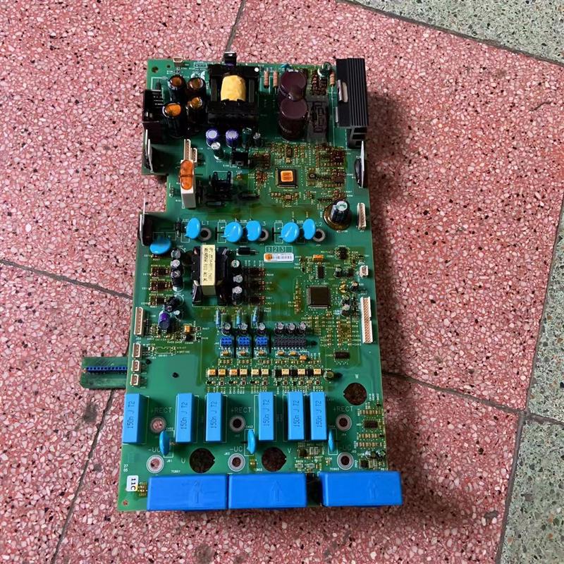 VX5A58D79N4和VX5A58D64N4施耐德变频器45 55 75KW主电源板驱动板