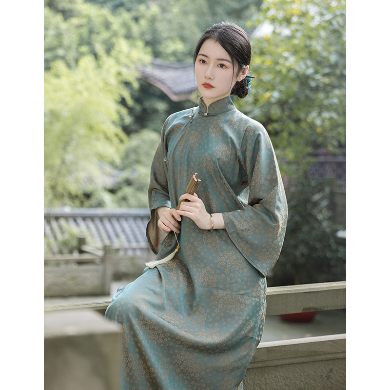 绿韵民国风古法倒大袖平裁全开襟宽松秋季大码显瘦复古日常长旗袍