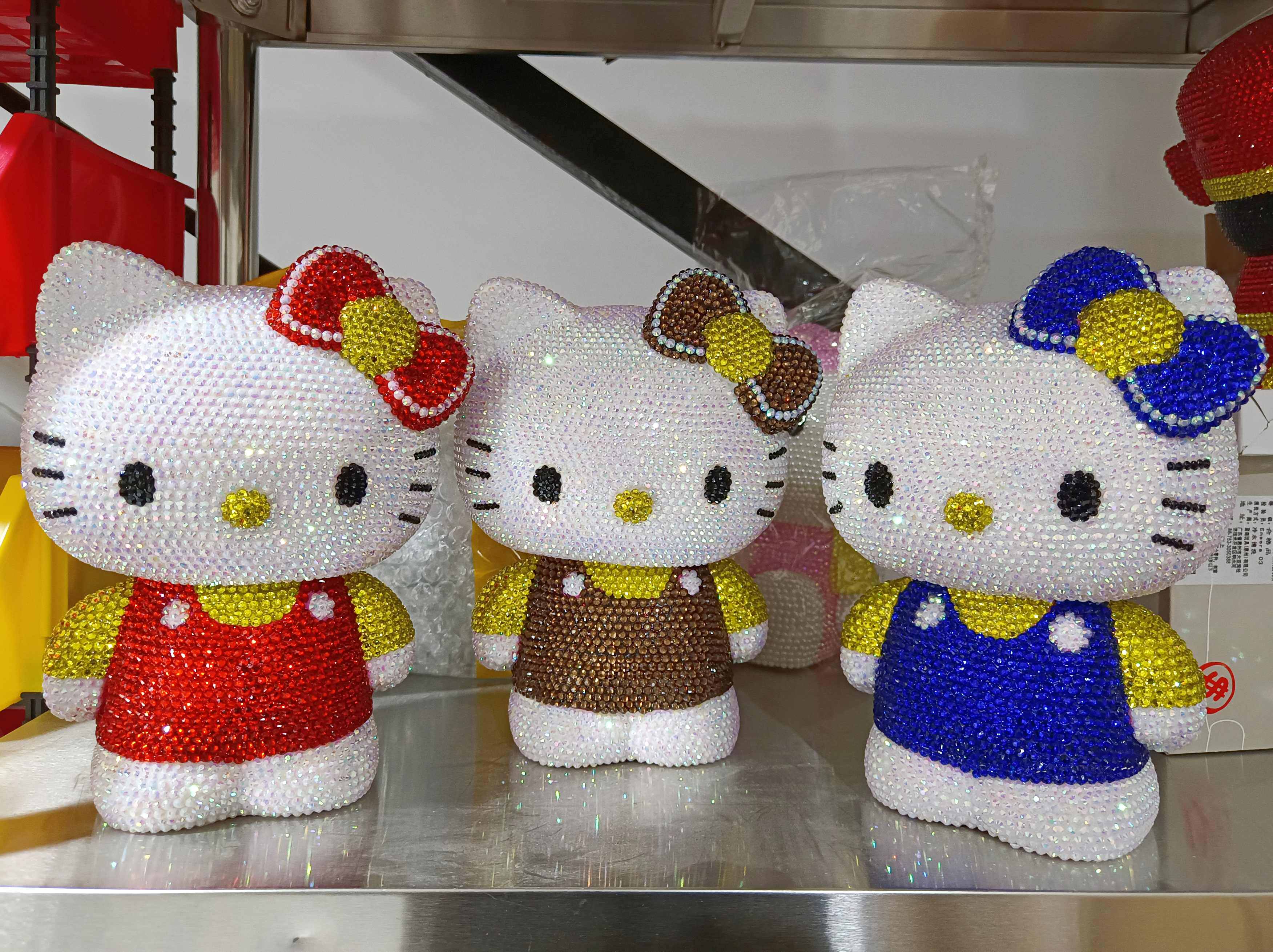 储蓄罐存钱罐KT猫摆件蝴蝶结招财猫钱罐包邮DIY贴钻儿童女生可爱