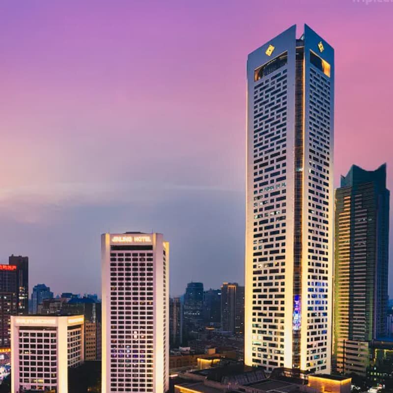 南京金陵饭店1-2晚含早连住+旅拍+红山动物园权益/阿媛SPA可选