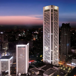 南京金陵饭店1晚含早+家餐厅双人火锅晚餐+首箱软饮+旅拍