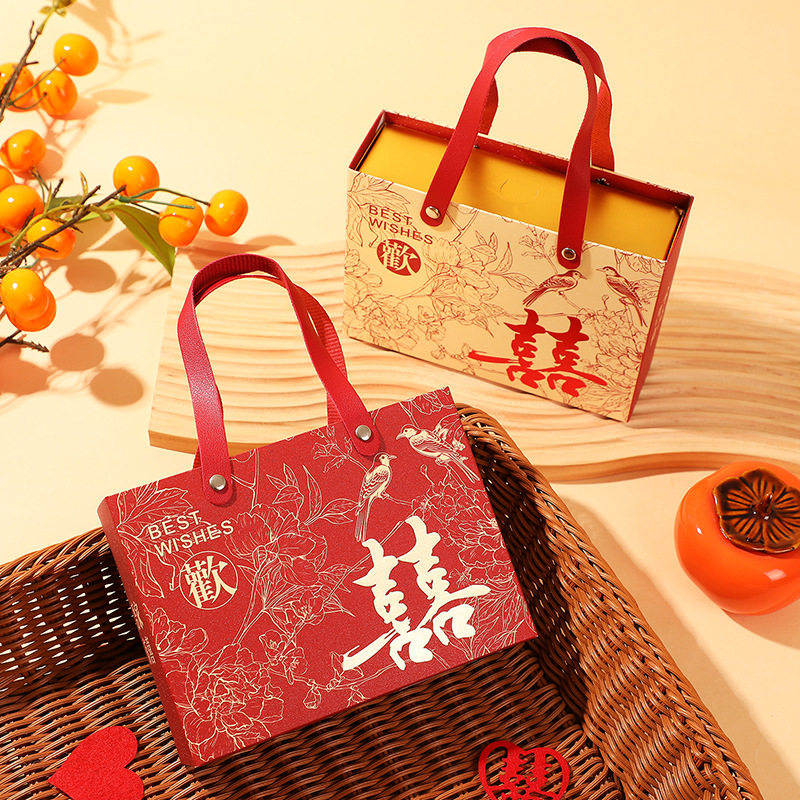 现货2025新款结婚喜糖盒高级感中式手提式喜糖盒子婚礼伴手礼跨境