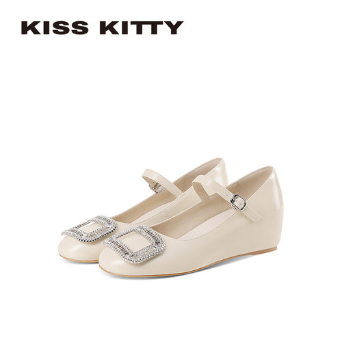 KISSKITTY一字带玛丽珍鞋女2026春款内增高水钻方扣平底浅口单鞋