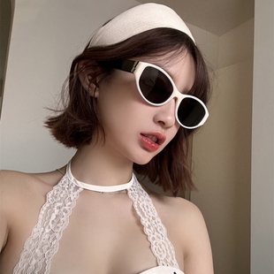 韩版奶白色高级感猫眼墨镜女潮时髦个性凹造型方圆脸遮颧骨太阳镜