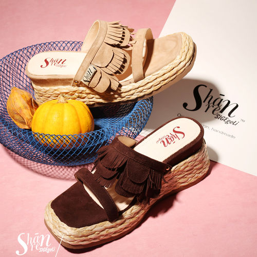 休闲度假风内增高小个子款拖鞋