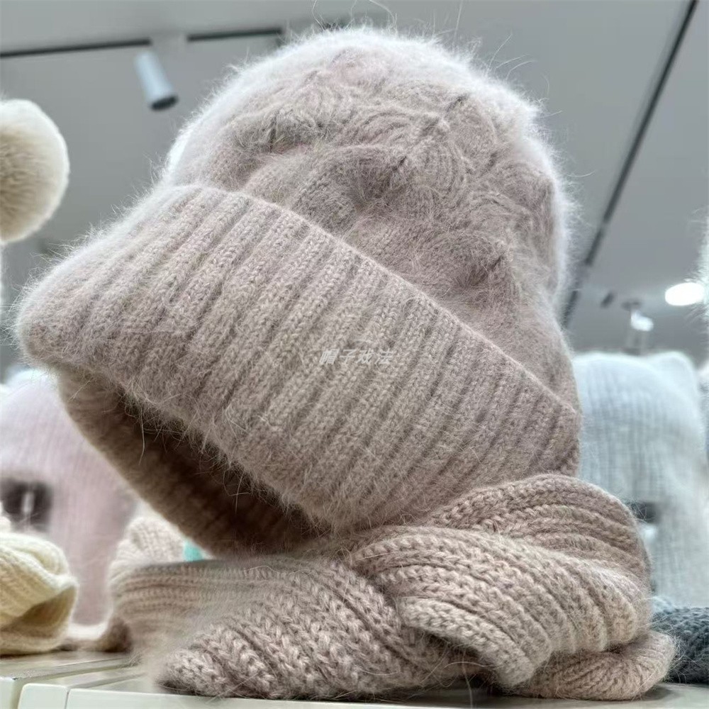 围脖保暖一体安哥拉兔毛长毛百搭毛绒护耳麻花编织韩版女式针织帽
