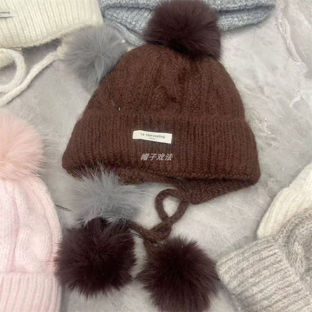 麻花编织秋冬韩版百搭保暖护耳滑雪咖色毛球女加厚针织系绳风雪帽