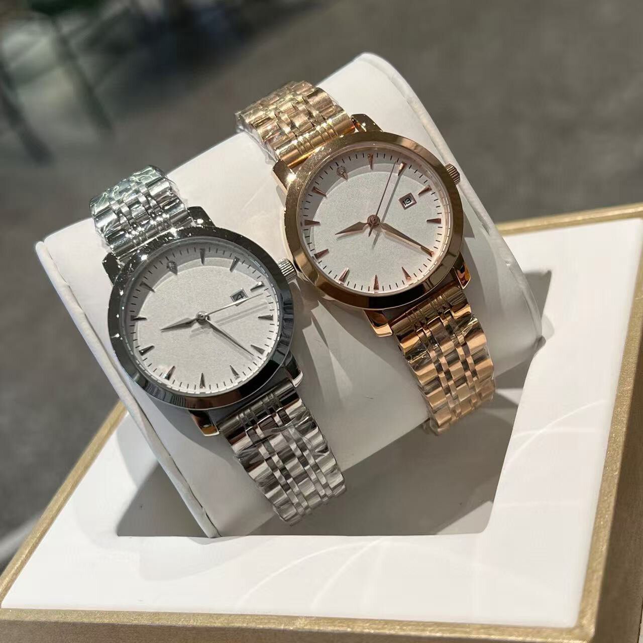 精钢进口石英简约大气个性手腕表