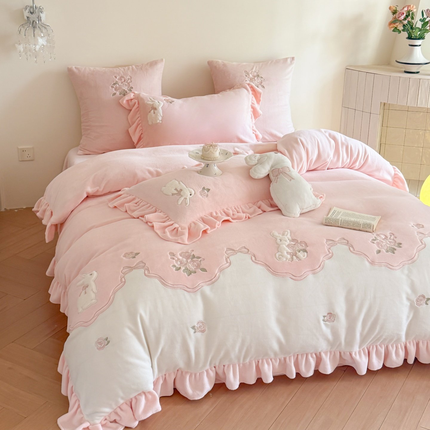 冬季少女可爱兔子牛奶绒四件套加厚公主风珊瑚绒被套儿童床上用品,床上用品,床品套件/四件套/多件套,淘宝优惠券,粉丝福利购,淘宝优惠卷